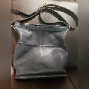 Coach Vintage Soho Bleeker Navy Blue Bucket Duffel Glove Leather Shoulder Bag 